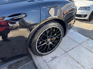 Porsche Panamera 2019 TURBO S HYBRID-thumb-16
