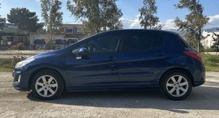 Peugeot 308 2010 1.6 THP 150 Sport Panorama-thumb-2