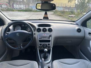 Peugeot 308 2010 1.6 THP 150 Sport Panorama-thumb-14