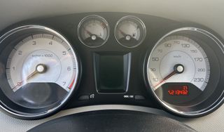 Peugeot 308 2010 1.6 THP 150 Sport Panorama-thumb-19