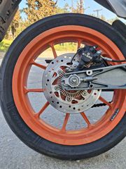 KTM 390 Duke 2016-thumb-13