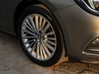 Opel Astra 2018-thumb-3
