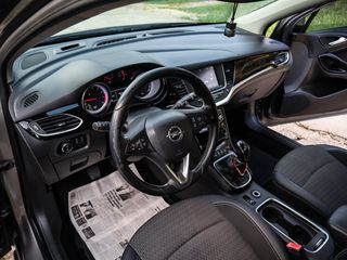 Opel Astra 2018-thumb-19