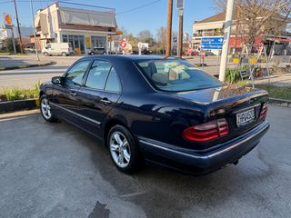 Mercedes-Benz E 200 2003-thumb-2