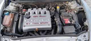 Alfa Romeo Alfa 147 2003 1.6 16V T.Spark-thumb-20