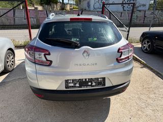 Renault Megane 2015-thumb-5