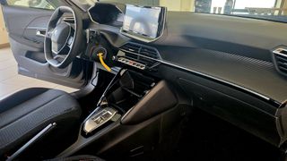 Peugeot 208 2025 P21 FL 1.2 HYBRID 100 E-DCS6 STYLE *ΕΓΓΥΗΣΗ*-thumb-11