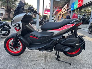 Aprilia SR GT 200 2026-thumb-4