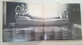 Roger Cook ‎– Meanwhile Back At The World  LP-thumb-1