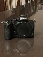 Πωλείται Nikon Z50 με φακό 16-50 κάρτα μνήμης 128gb και μπαταρία