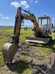 Εκσκαφέας Με Ερπύστριες Komatsu 1990 PC 40-thumb-5