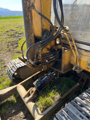 Εκσκαφέας Με Ερπύστριες Komatsu 1990 PC 40-thumb-8