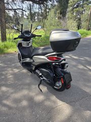 Piaggio Beverly 400 2021-thumb-5