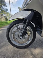 Piaggio Beverly 400 2021-thumb-21