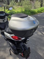Piaggio Beverly 400 2021-thumb-22