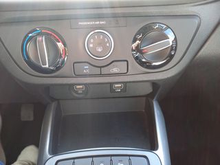 Hyundai i 10 2020-thumb-22