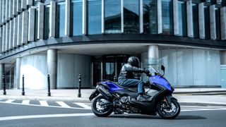 Yamaha T-MAX 560 2026 10% ΕΤΟΙΜΟΠΑΡΑΔΟΤΟ  ΔΩΡΕΑΝ 3ος  ΧΡΟΝ-thumb-6