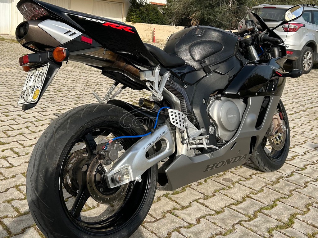 Honda CBR 1000 2004