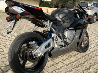Honda CBR 1000 2004