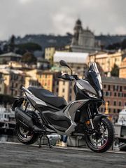 Aprilia SR GT 400 2026 4 ΕΤΗ ΕΓΓΥΗΣΗΣ ETOIMOΠΑΡΑΔΟΤΟ