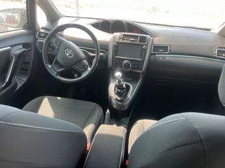Toyota Verso 2018-thumb-11