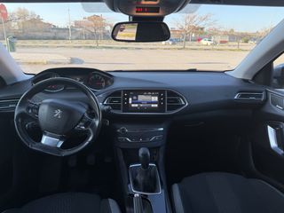 Peugeot 308 2016 1,2 e-THP STYLE-thumb-8