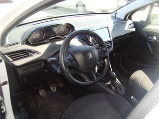 Peugeot 208 2019-thumb-6