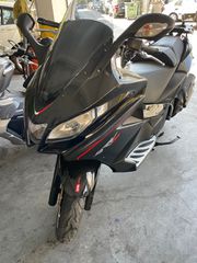 Aprilia SRV 850 2015