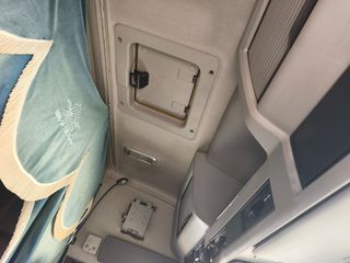 Volvo 2012 FH460-thumb-10