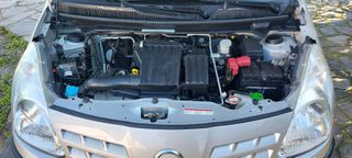 Nissan Pixo 2011-thumb-4