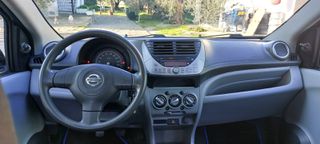 Nissan Pixo 2011-thumb-9