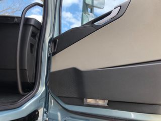 Volvo 2013 EEV 500-thumb-9