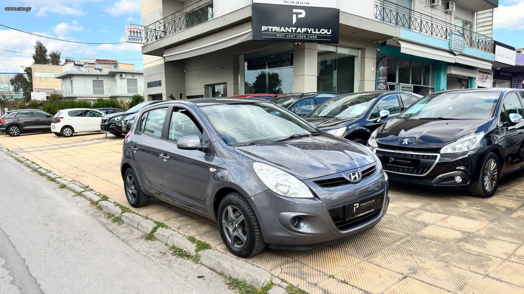 Hyundai i 20 2011 1.2 EDITION FIFA