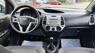 Hyundai i 20 2011 1.2 EDITION FIFA-thumb-9