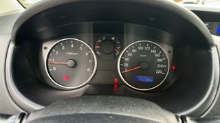 Hyundai i 20 2011 1.2 EDITION FIFA-thumb-12