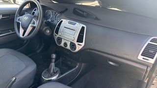 Hyundai i 20 2011 1.2 EDITION FIFA-thumb-6