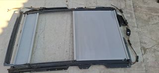 ΗΛΙΟΡΟΦΗ ΠΑΝΟΡΑΜΑ ( ME TZAMI )   KIA VENGA    2010-2016