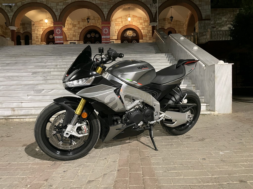 Aprilia Tuono 2023