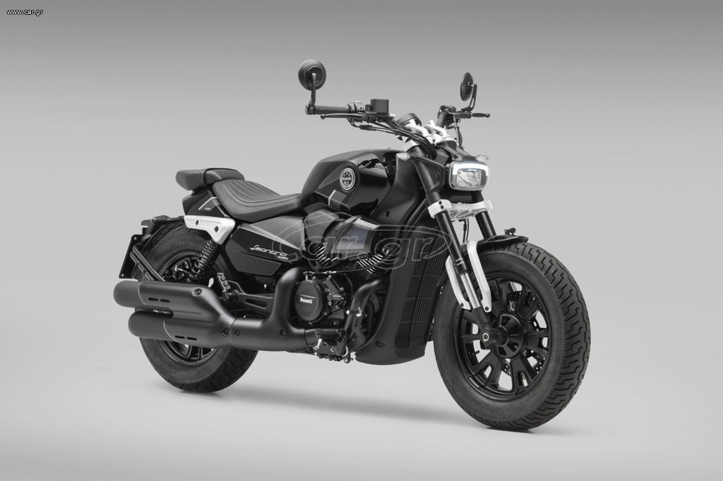 Benelli LEONCINO 2026 BOBBER 400