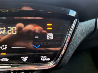 Honda HR-V 2016 1.6 i-DTEC Elegance 120hp FULL EXTRA-thumb-36