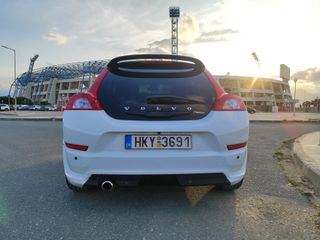 Volvo C30 2011 R design 6speed-thumb-2