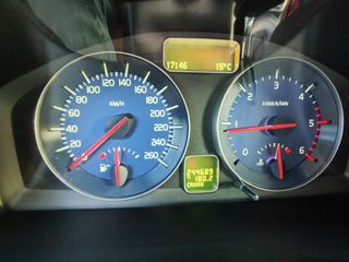 Volvo C30 2011 R design 6speed-thumb-15
