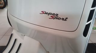Vespa GTS Super 300 2012-thumb-8