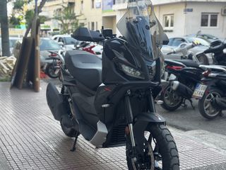 Aprilia SR GT 400 2026-thumb-1