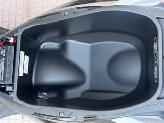 Aprilia SR GT 400 2026-thumb-5