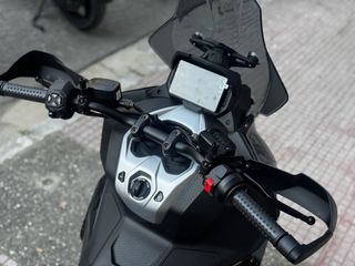 Aprilia SR GT 400 2026-thumb-7