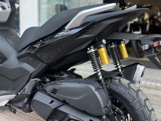 Aprilia SR GT 400 2026-thumb-10