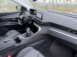 Peugeot 3008 2018 Allure Buisness (GT-Line Packet)-thumb-13
