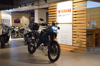 Yamaha XTZ 700 Tenere World Raid 2023-thumb-1