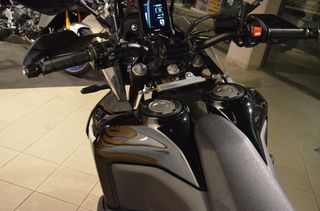 Yamaha XTZ 700 Tenere World Raid 2023-thumb-5